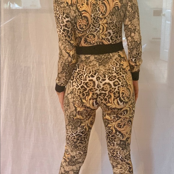 Leopard - Picture 2 of 3